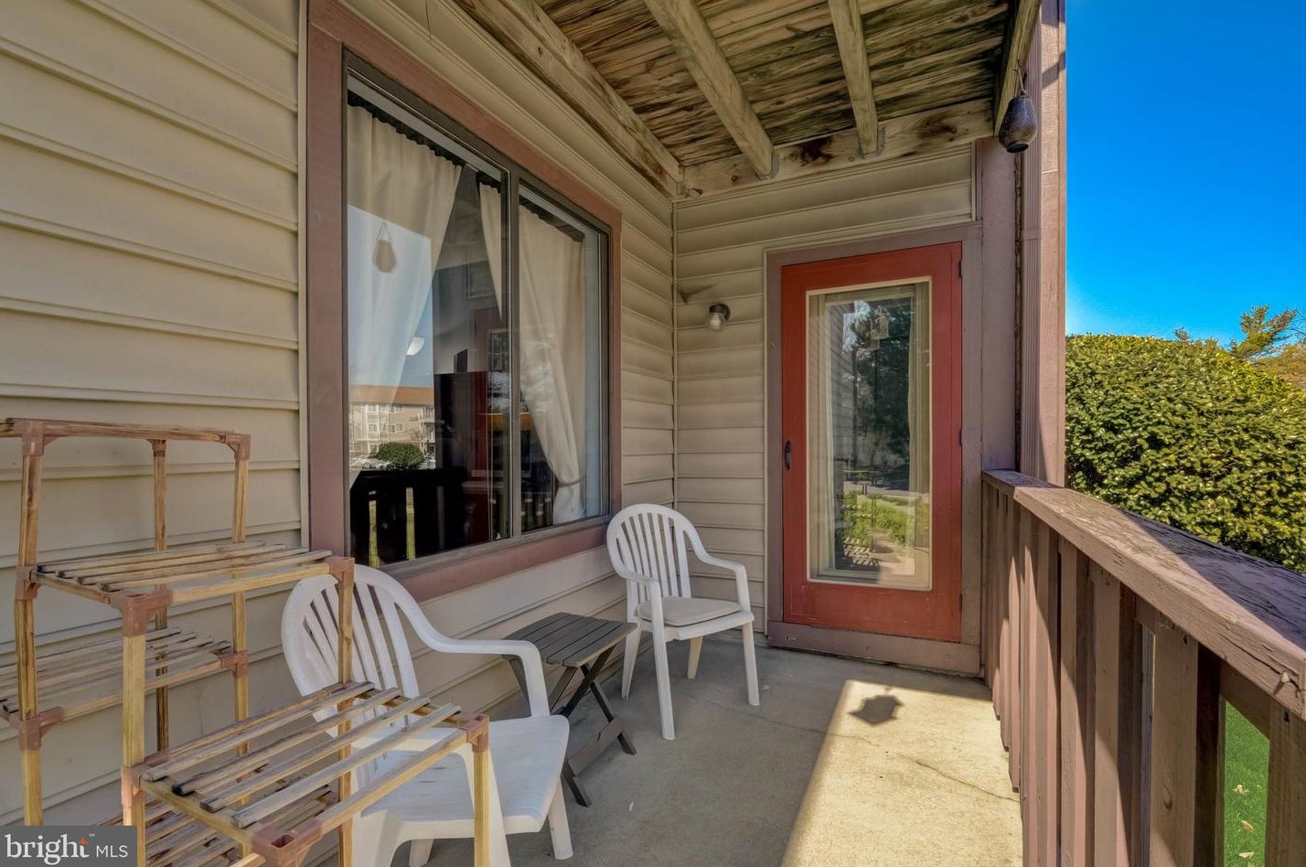 5201 Aberdeen Dr, Mount Laurel NJ  08054-5628 exterior