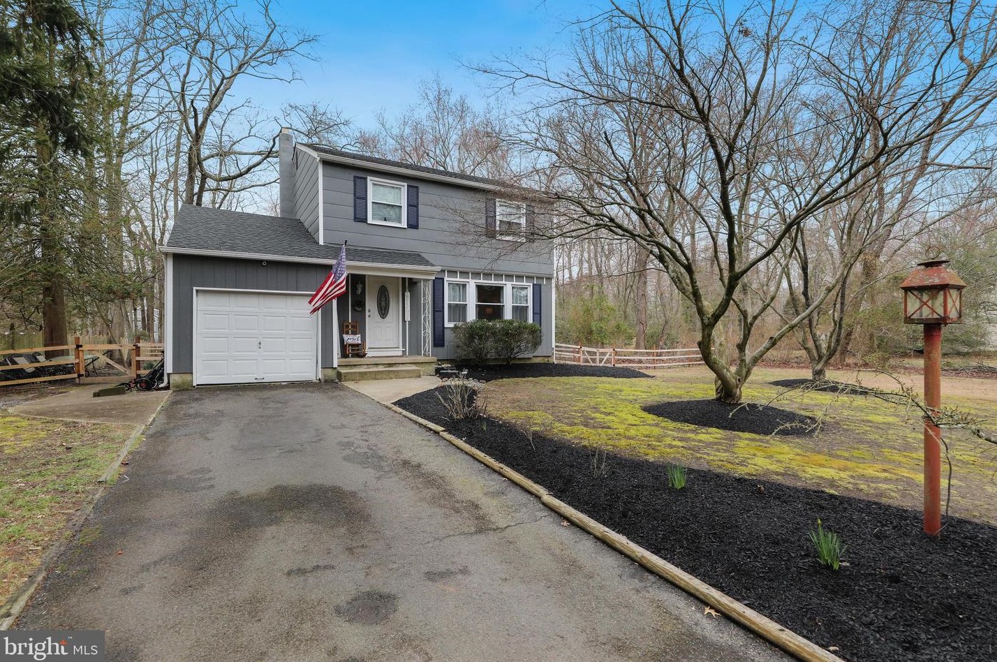 4 Illinois Trail, Medford, NJ 08055