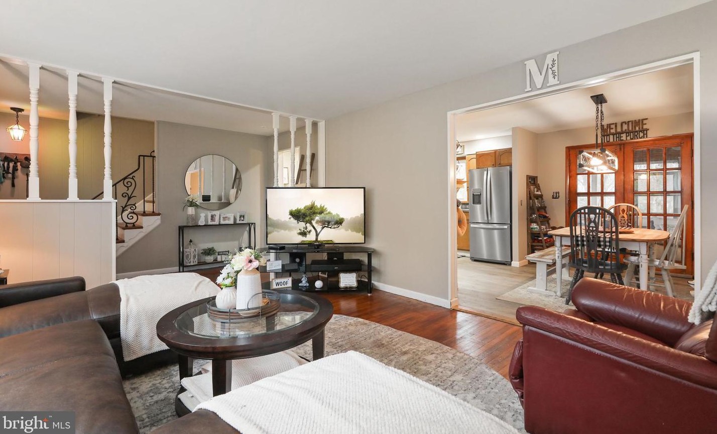 4 Illinois Trl, Medford NJ  08055-9055 exterior