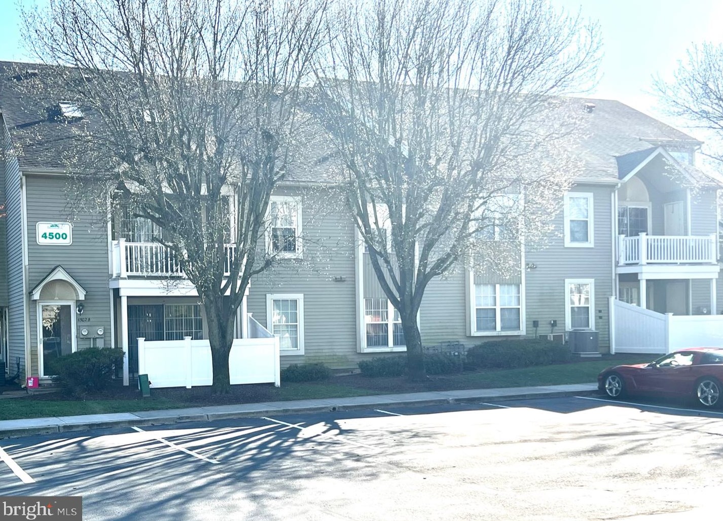 4502 Fenwick Ln, Mount Laurel, NJ 08054