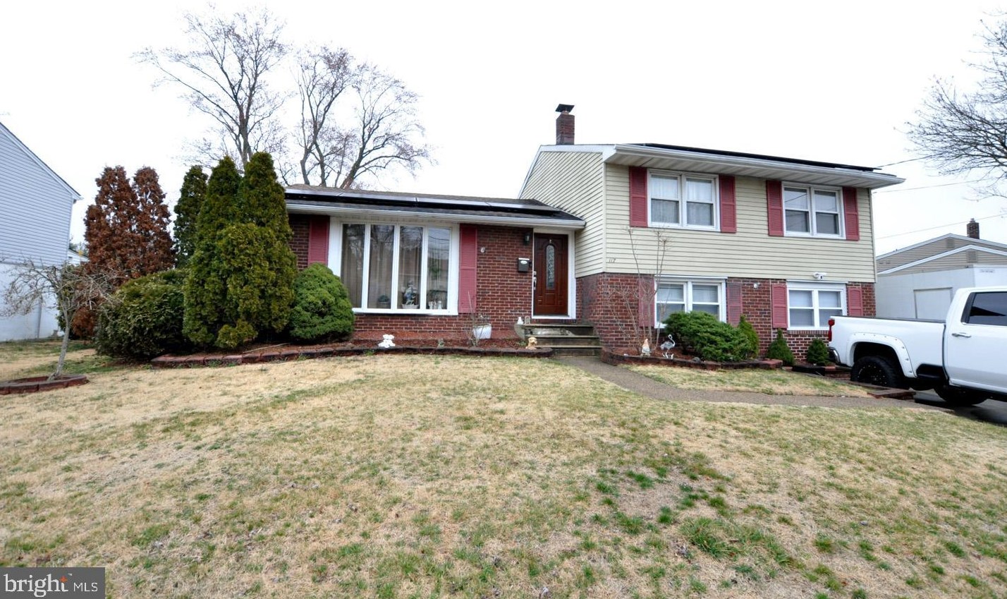 117 Hendrickson Ave, Beverly, NJ 08010-2008