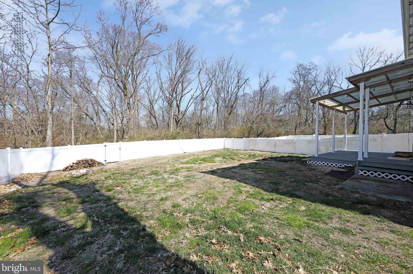 415 Acorn Rd, Mount Laurel NJ  08054-2134 exterior