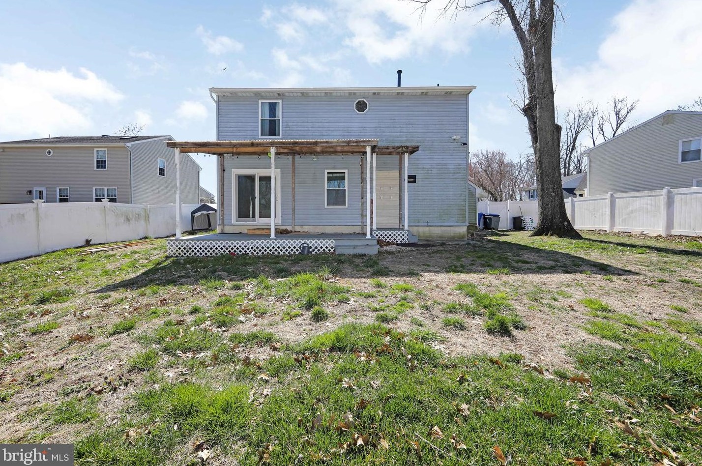 415 Acorn Rd, Mount Laurel NJ  08054-2134 exterior