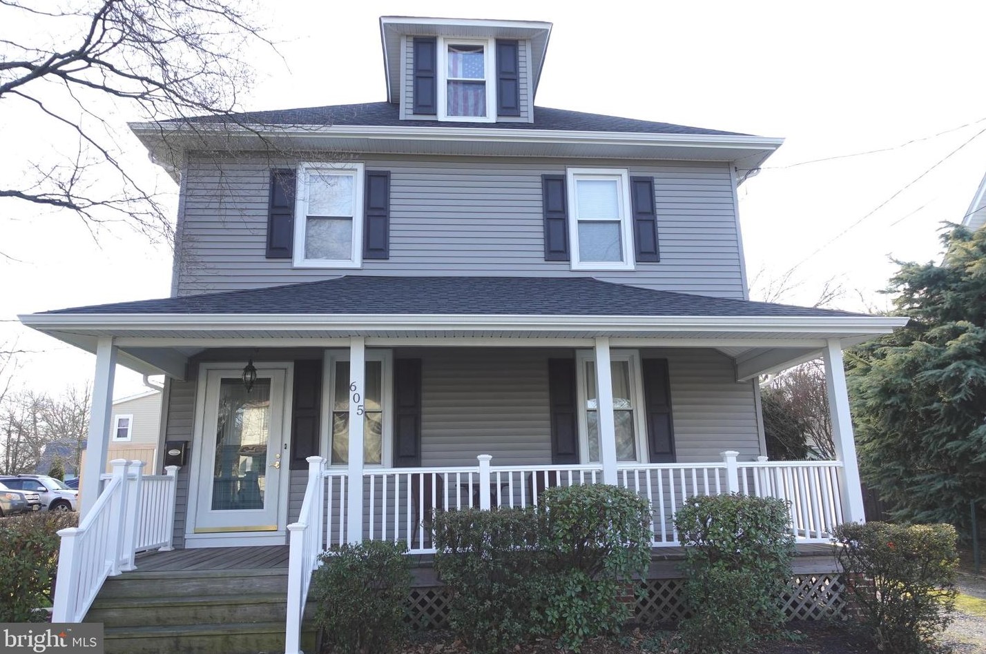 605 Delaware, Florence, NJ 08518