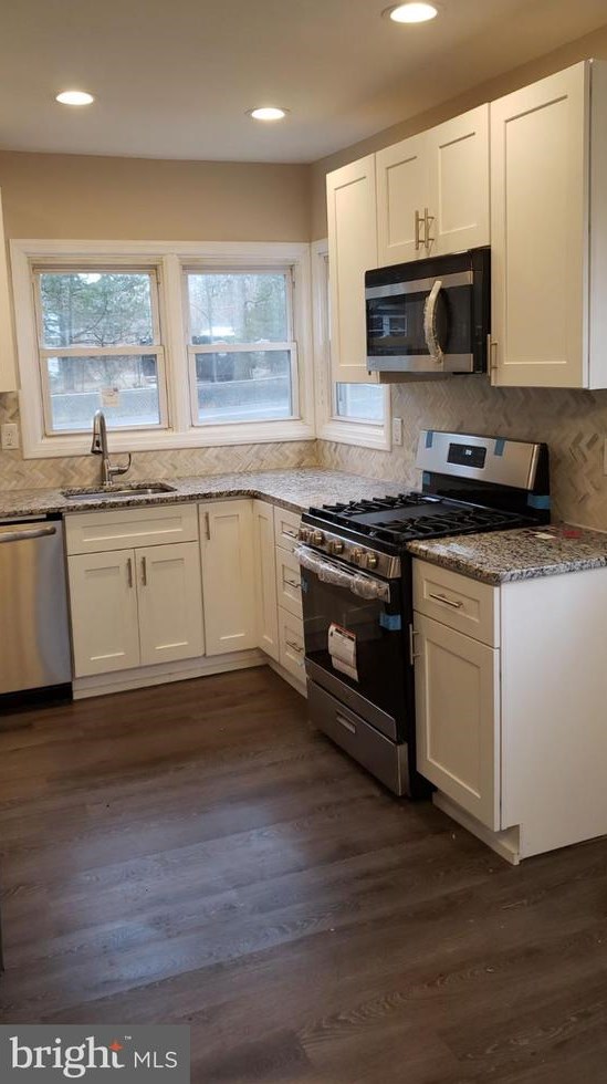 45 W Lakeshore Dr, Browns Mills, NJ 08015