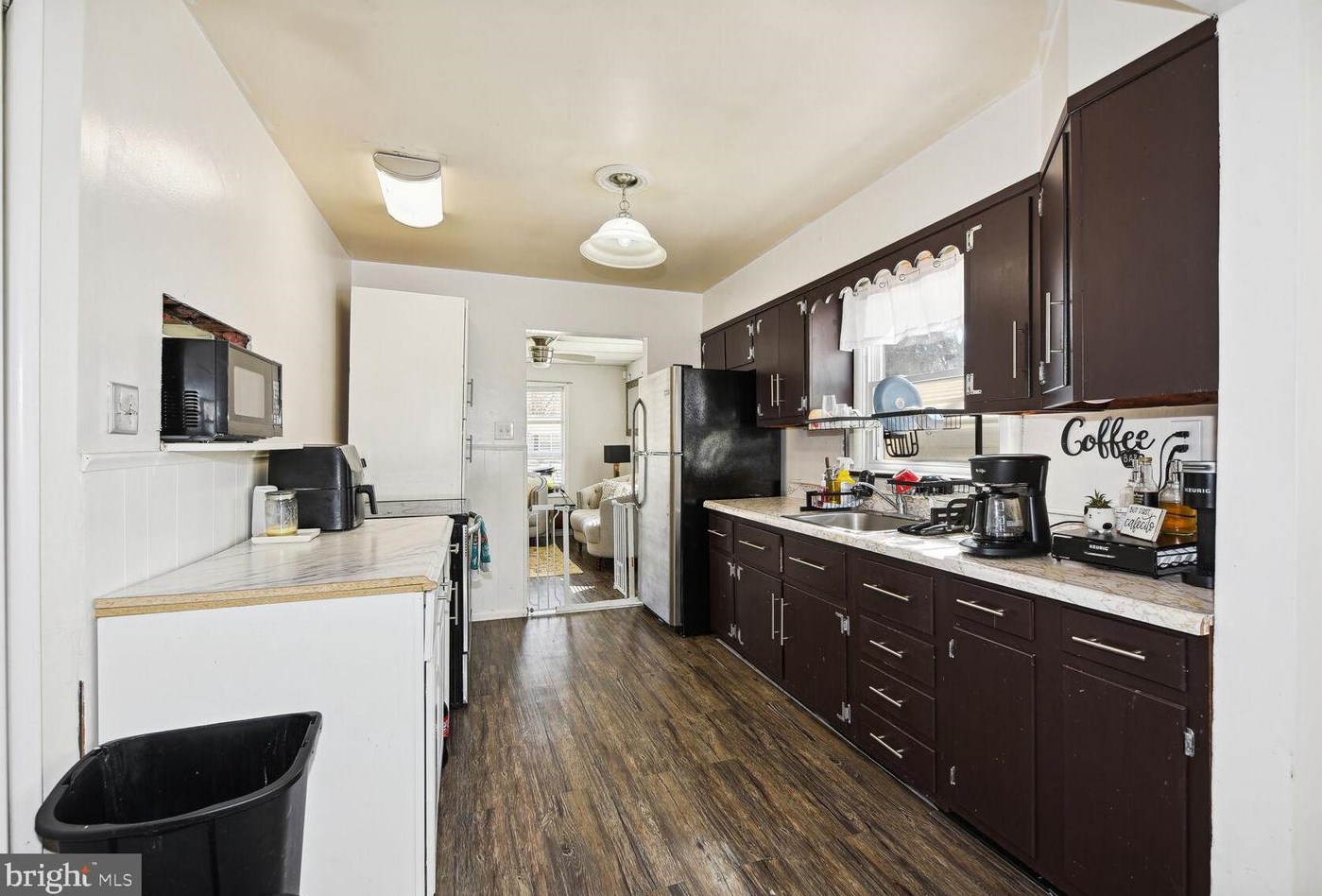 426 Magnolia Rd, Mount Laurel NJ  08054-2148 exterior
