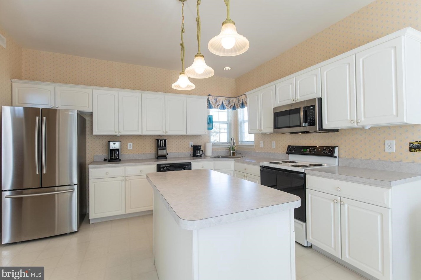 15 Flemish Way, Lumberton Township, NJ 08048