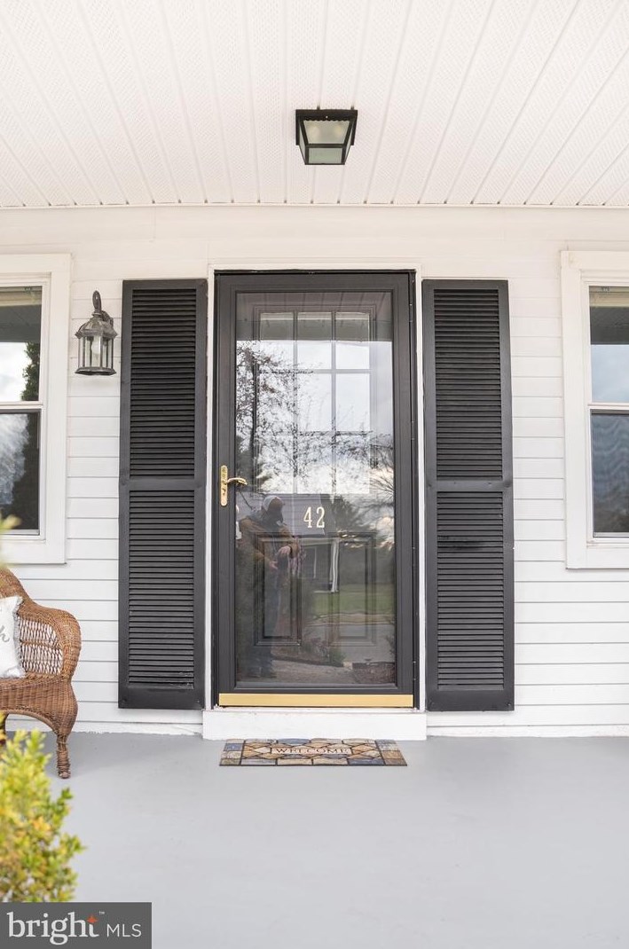 42 Kingston Way, Southampton NJ  08088-1211 exterior