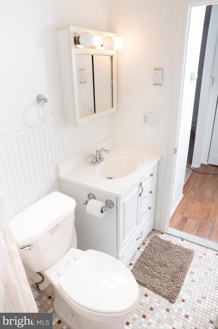 42 Kingston Way, Southampton NJ  08088-1211 exterior