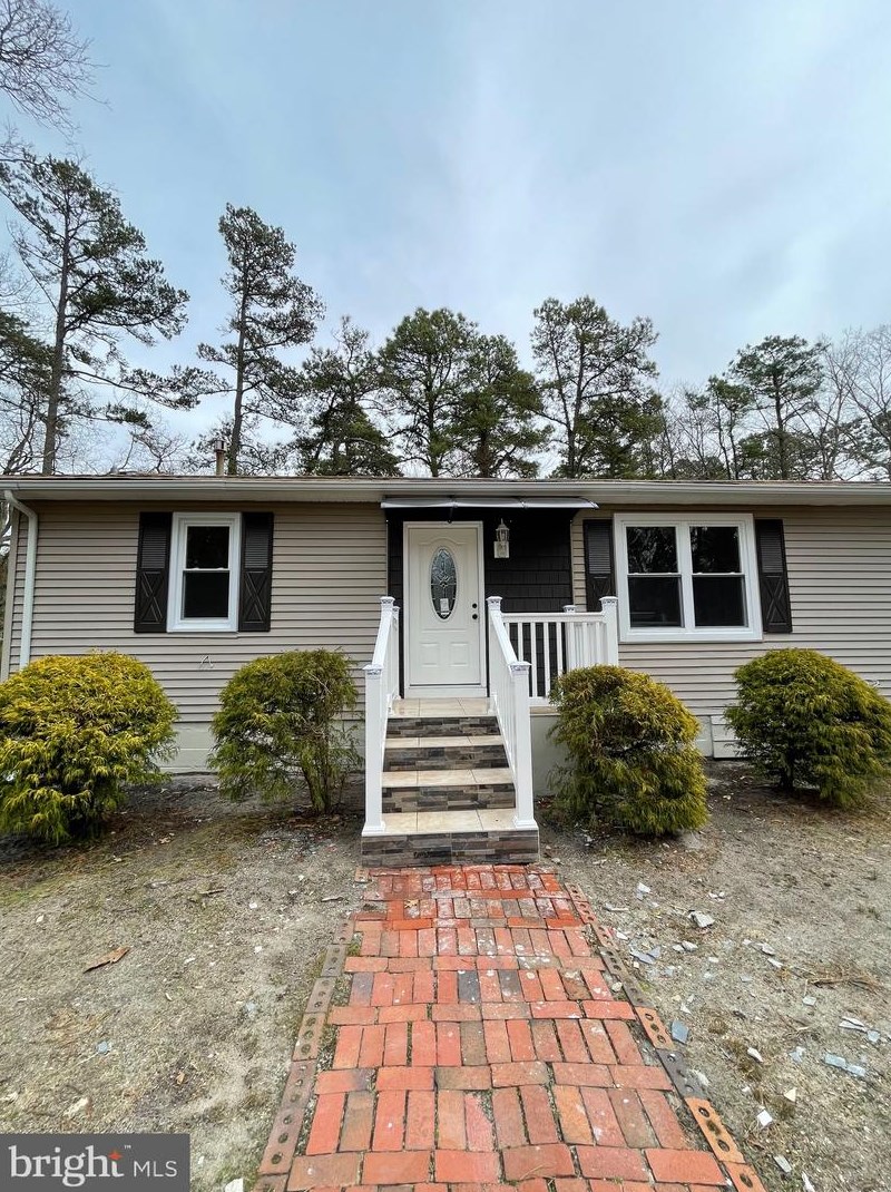 43 Sussex Ln, Browns Mills, NJ 08015