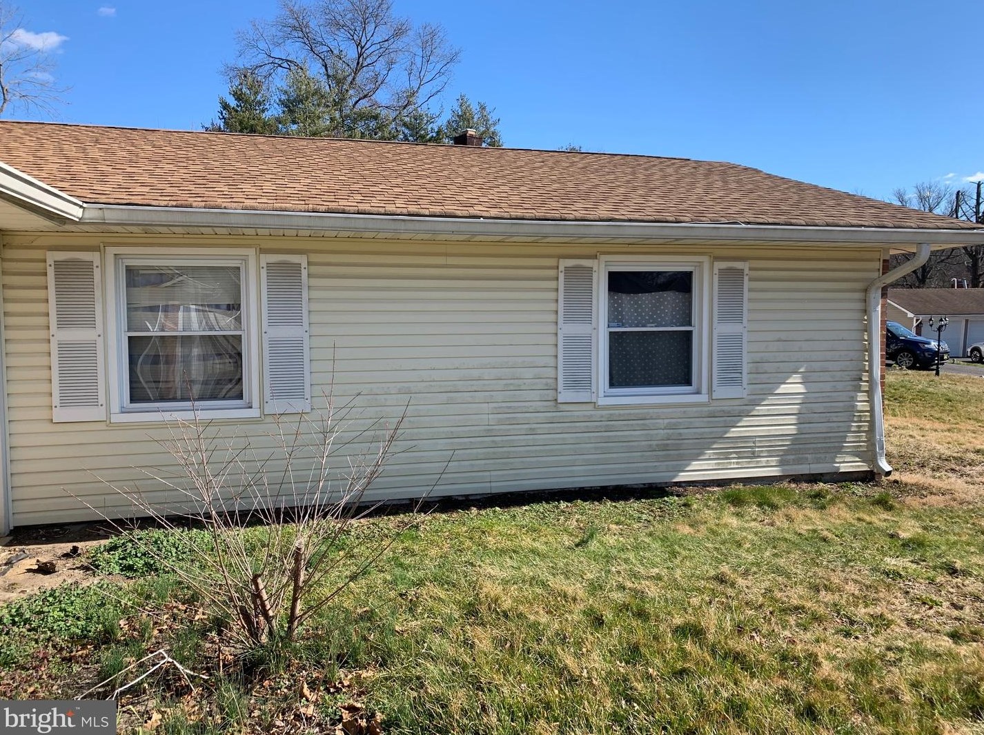 10 Thornhill Ct, Willingboro, NJ 08046