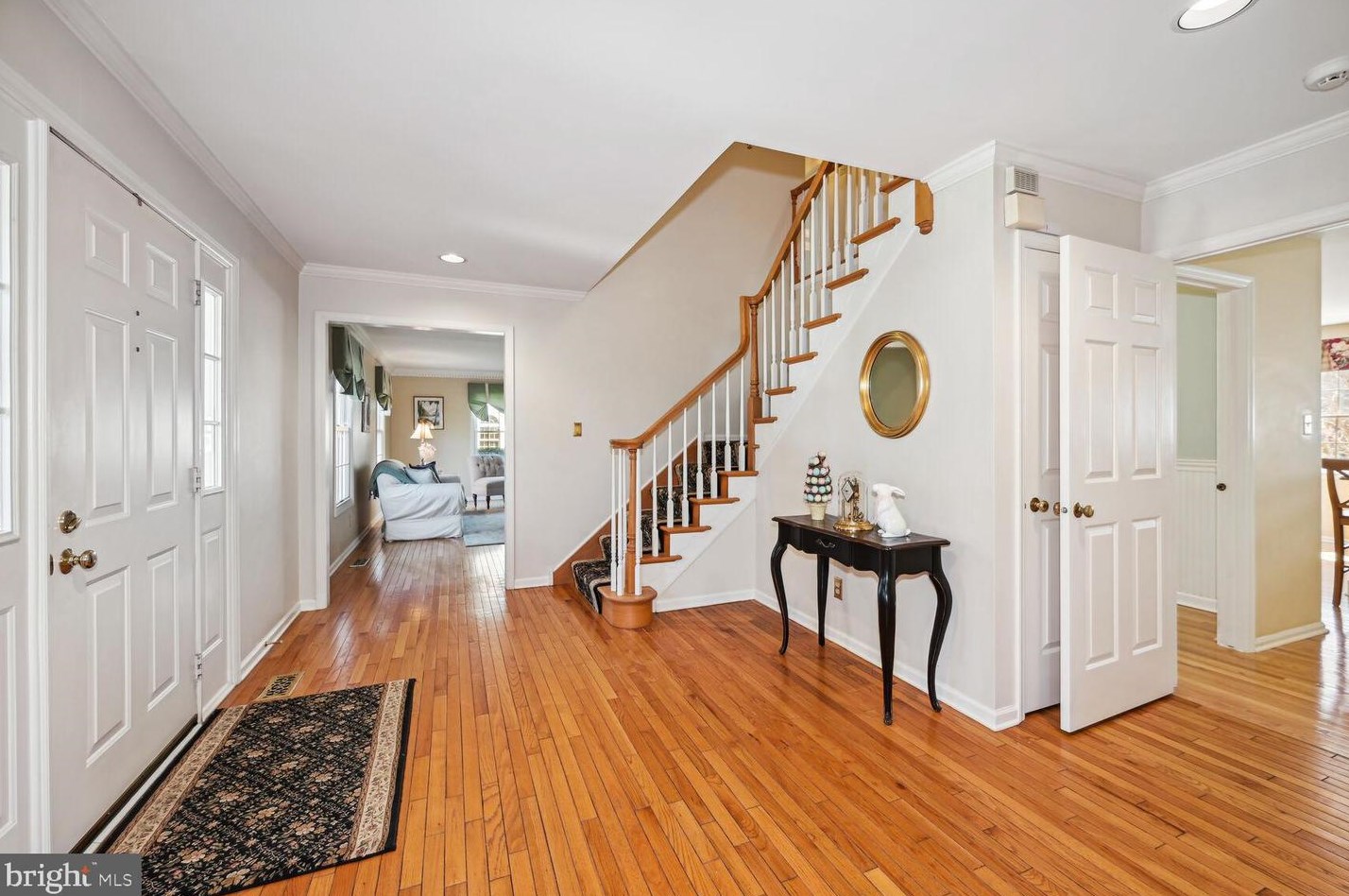 404 E Oak Ave, Moorestown, NJ 08057