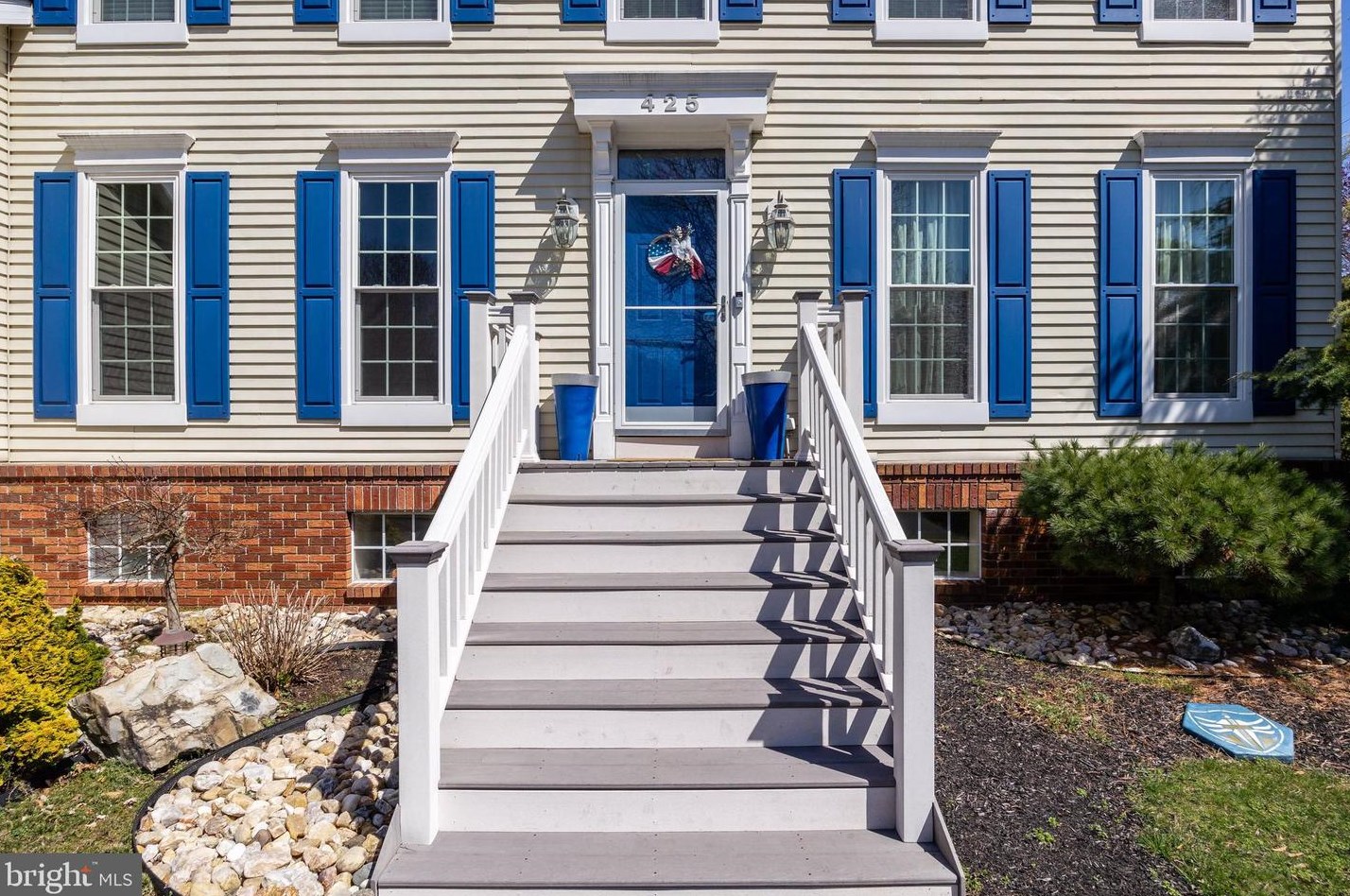 425 Pimlico Way, Mount Laurel NJ  08054-5707 exterior