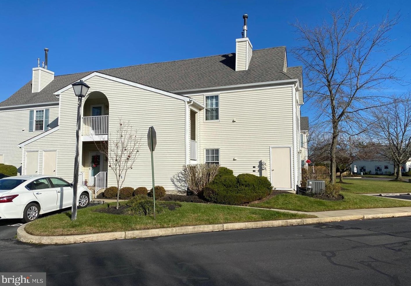 2404 Toddsbury Ct, Mount Laurel, NJ 08054