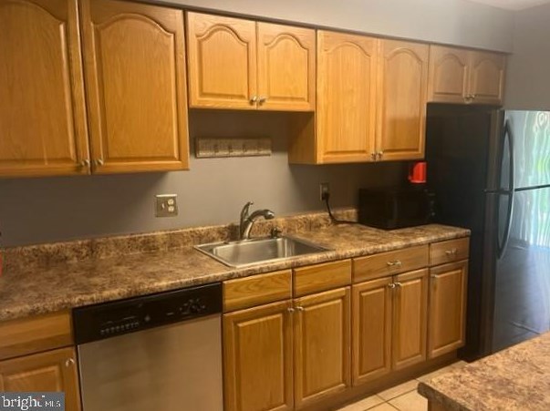 403 Cypress Point Cir, Mount Laurel, NJ 08054