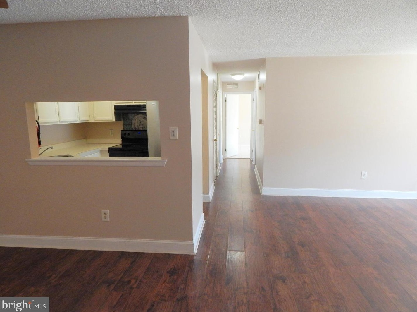 5206 Aberdeen Dr, Mount Laurel, NJ 08054
