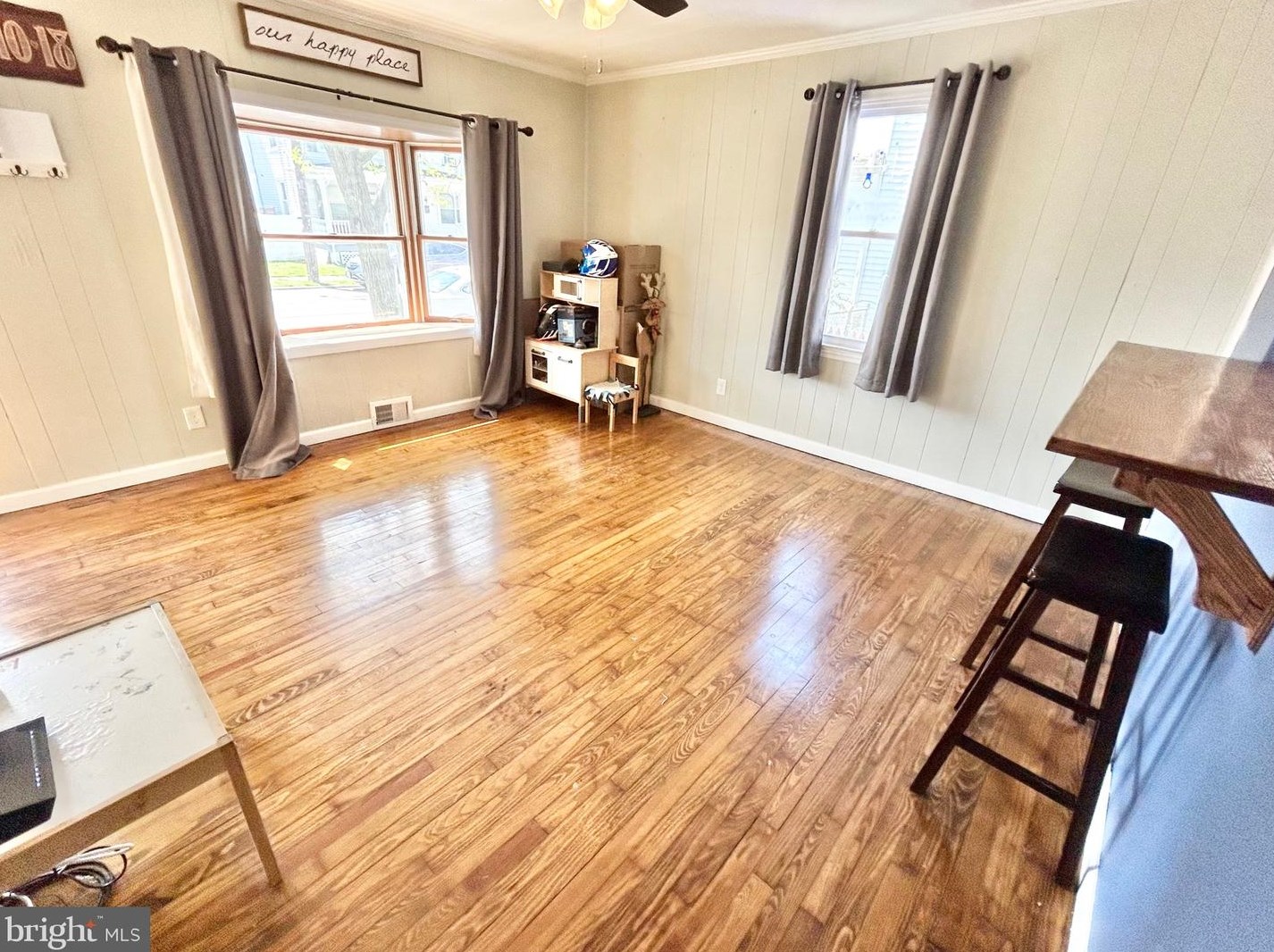 39 W 3rd St, Florence, NJ 08518