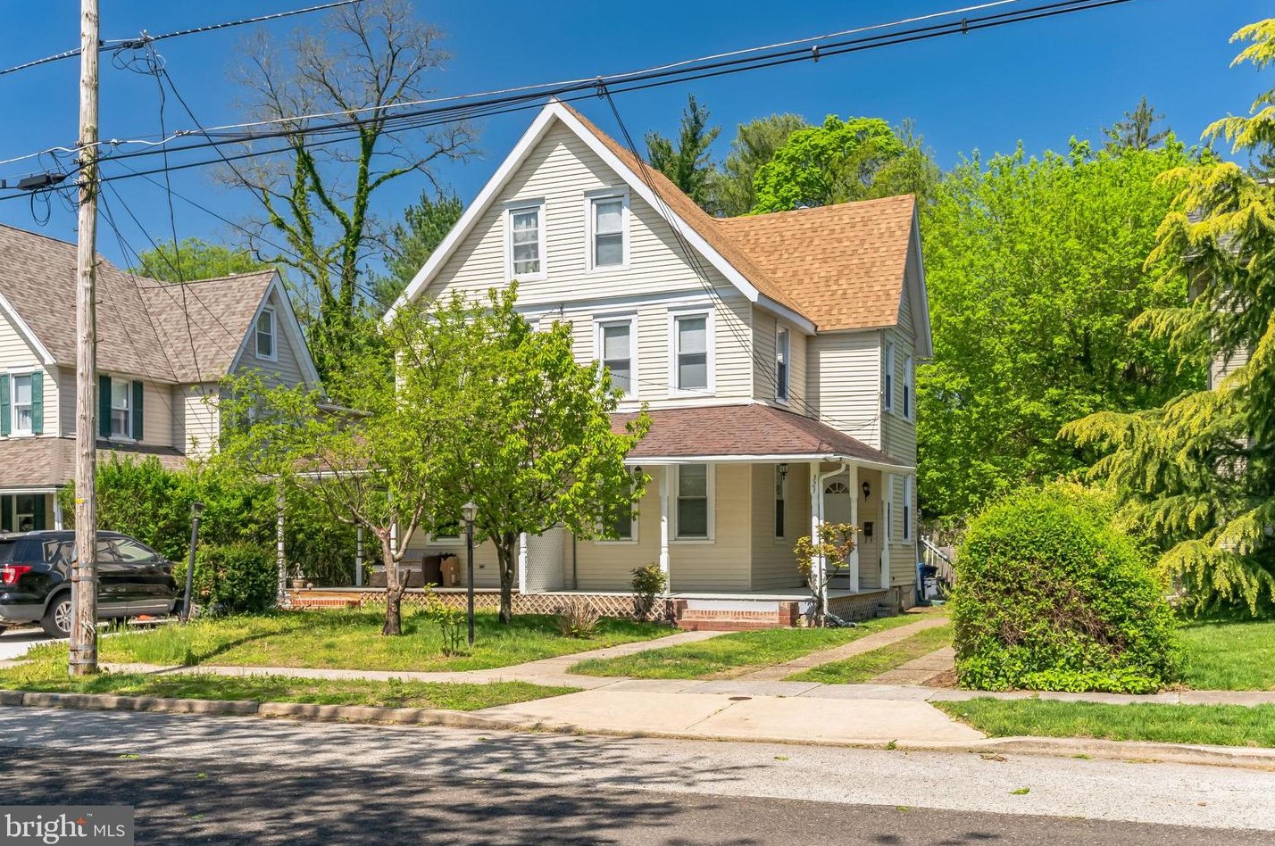323 Linden St, Moorestown, NJ 08057