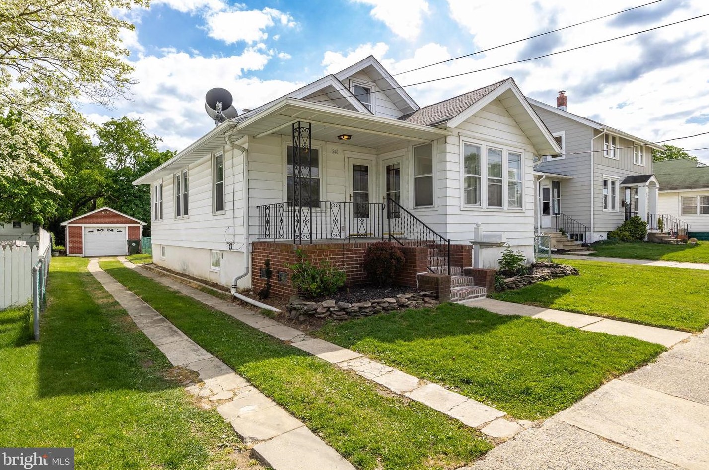 246 Elm Ave, Burlington, NJ 08016-2504