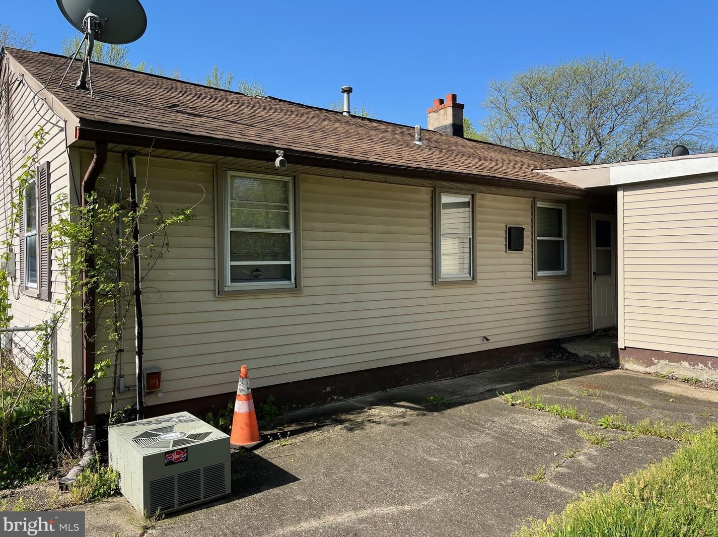 824 Pemberton Browns Mills Rd, Pemberton, NJ 08068