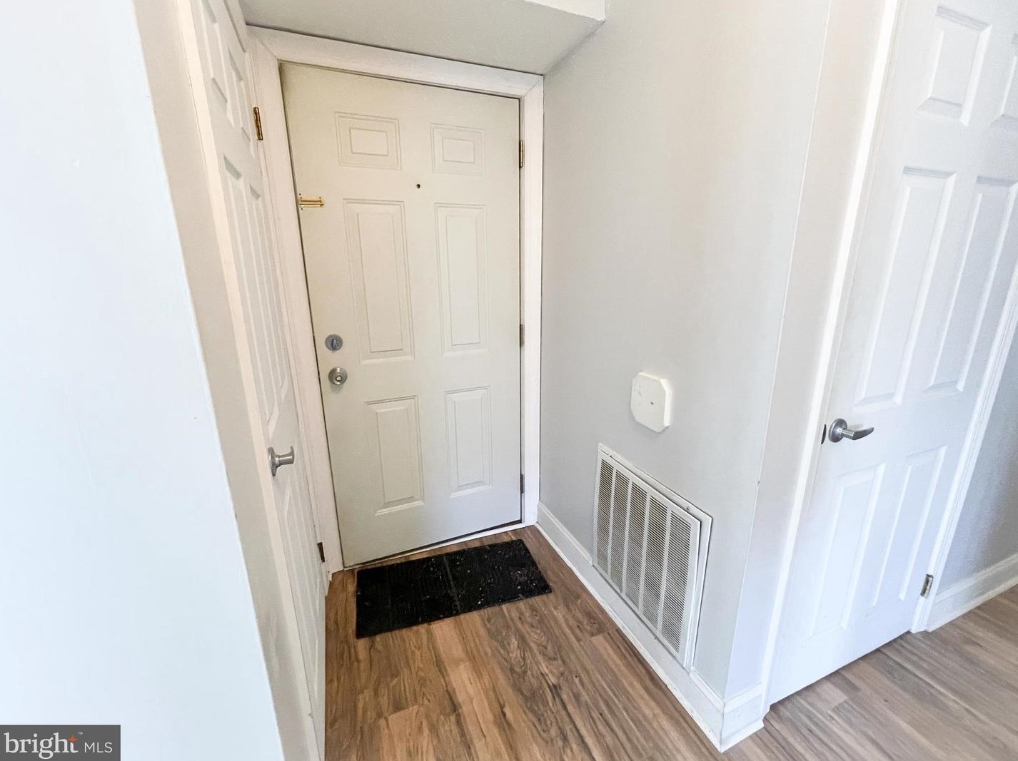 25 Florence Tollgate Pl Unit 4, Florence, NJ 08518