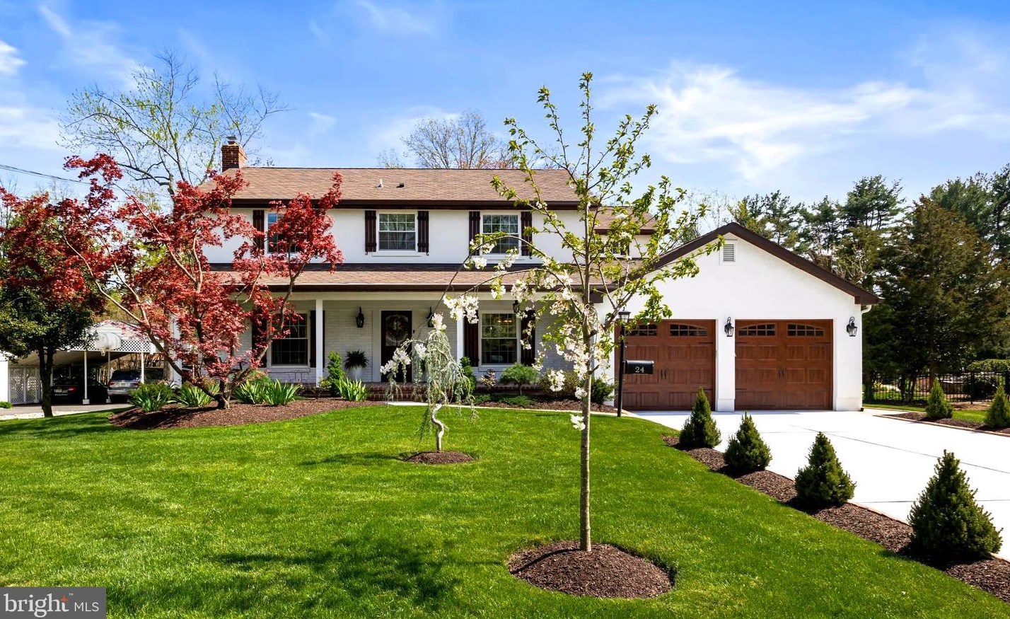 24 Sutton Pl N, Moorestown, NJ 08057
