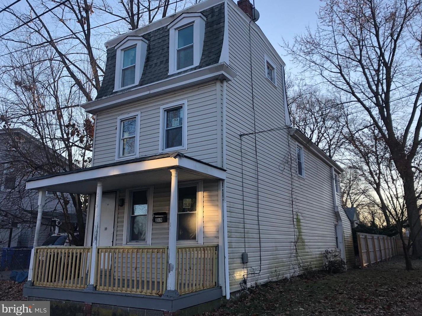 219 Cooper St, Beverly, NJ 08010
