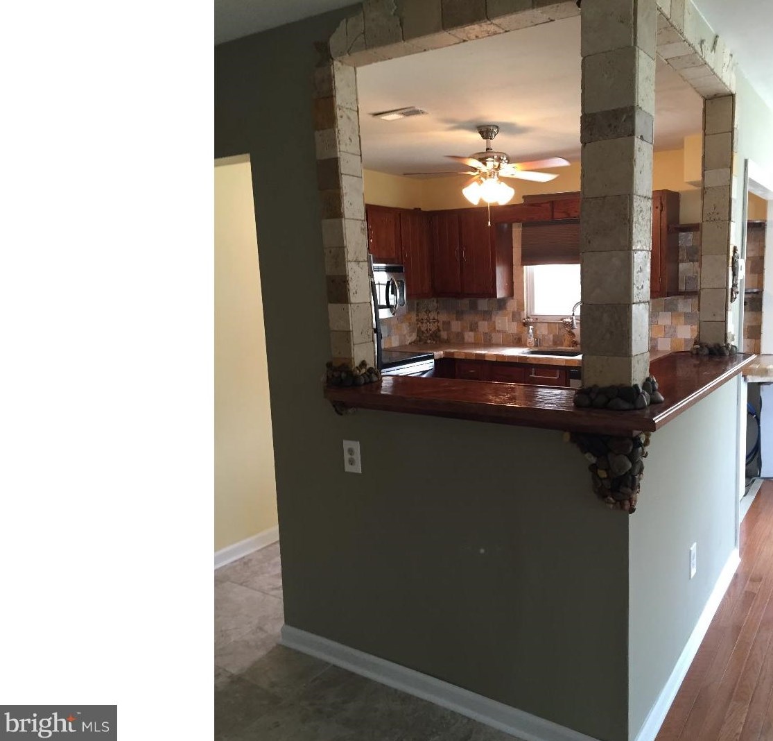 1 Florence Tollgate Pl, Florence, NJ 08518