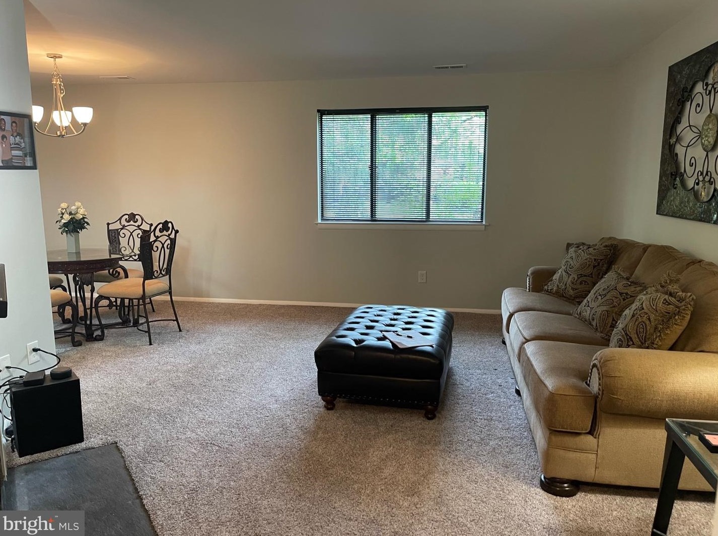 201 Cypress Point Cir, Mount Laurel, NJ 08054