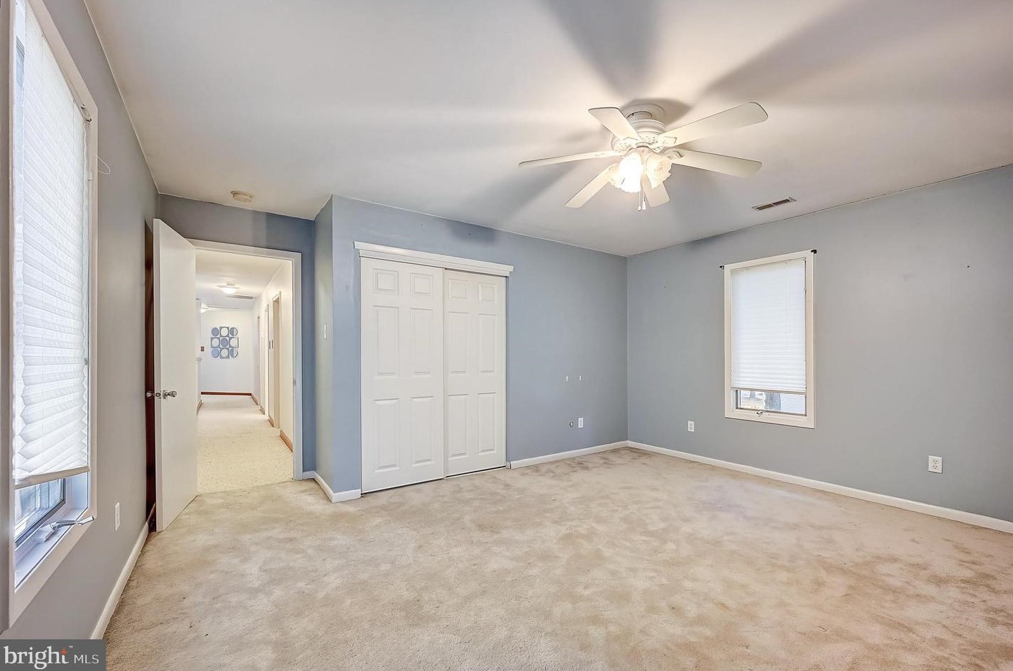 111 Bentley Dr, Mount Laurel NJ  08054-4502 exterior