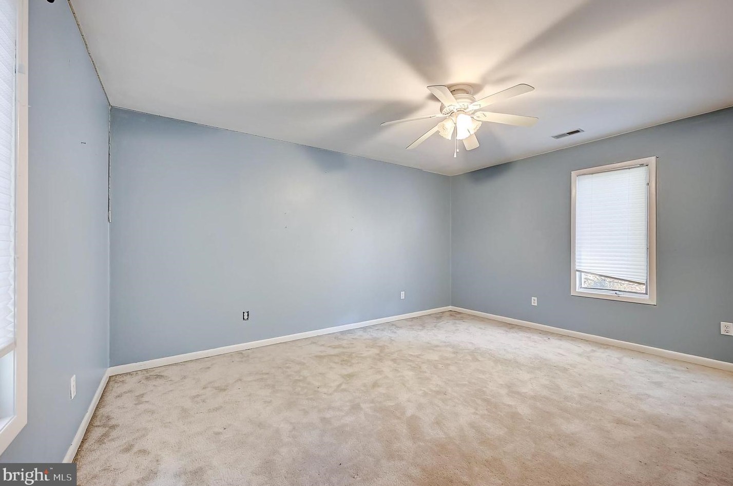 111 Bentley Dr, Mount Laurel NJ  08054-4502 exterior