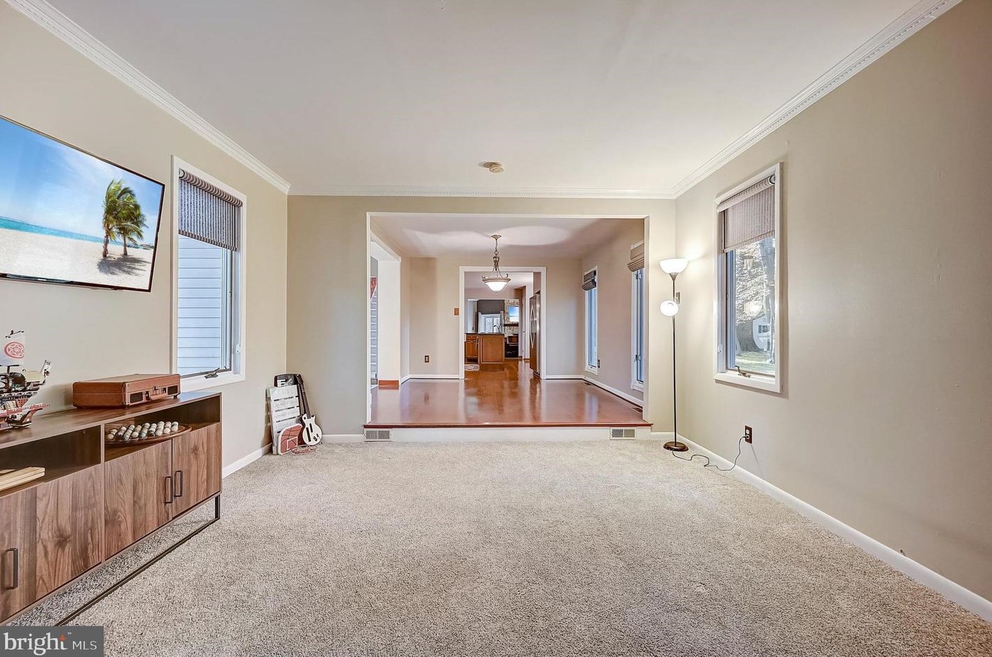 111 Bentley Dr, Mount Laurel NJ  08054-4502 exterior