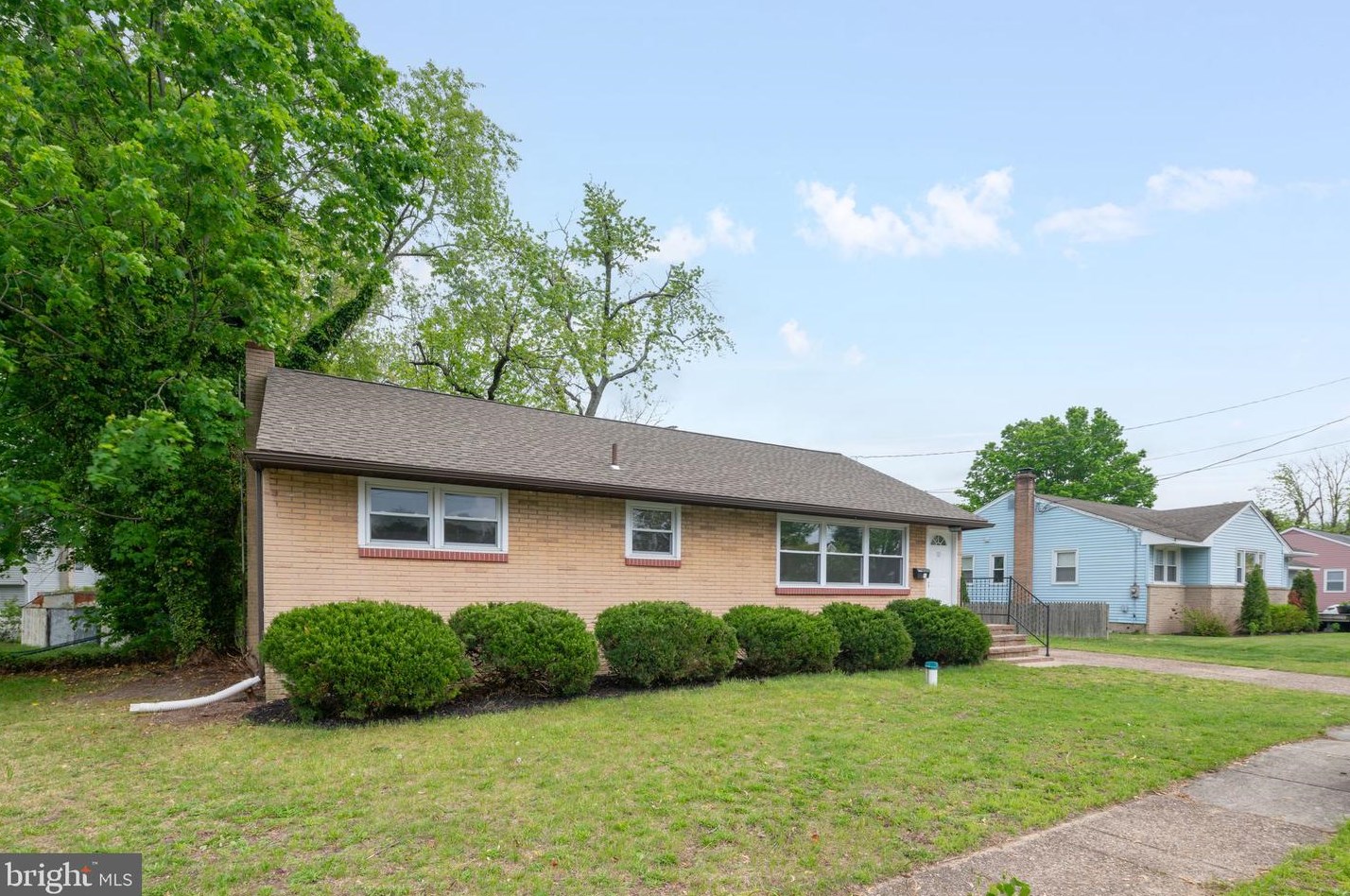 12 2nd Ave, Pemberton, NJ 08068-1925