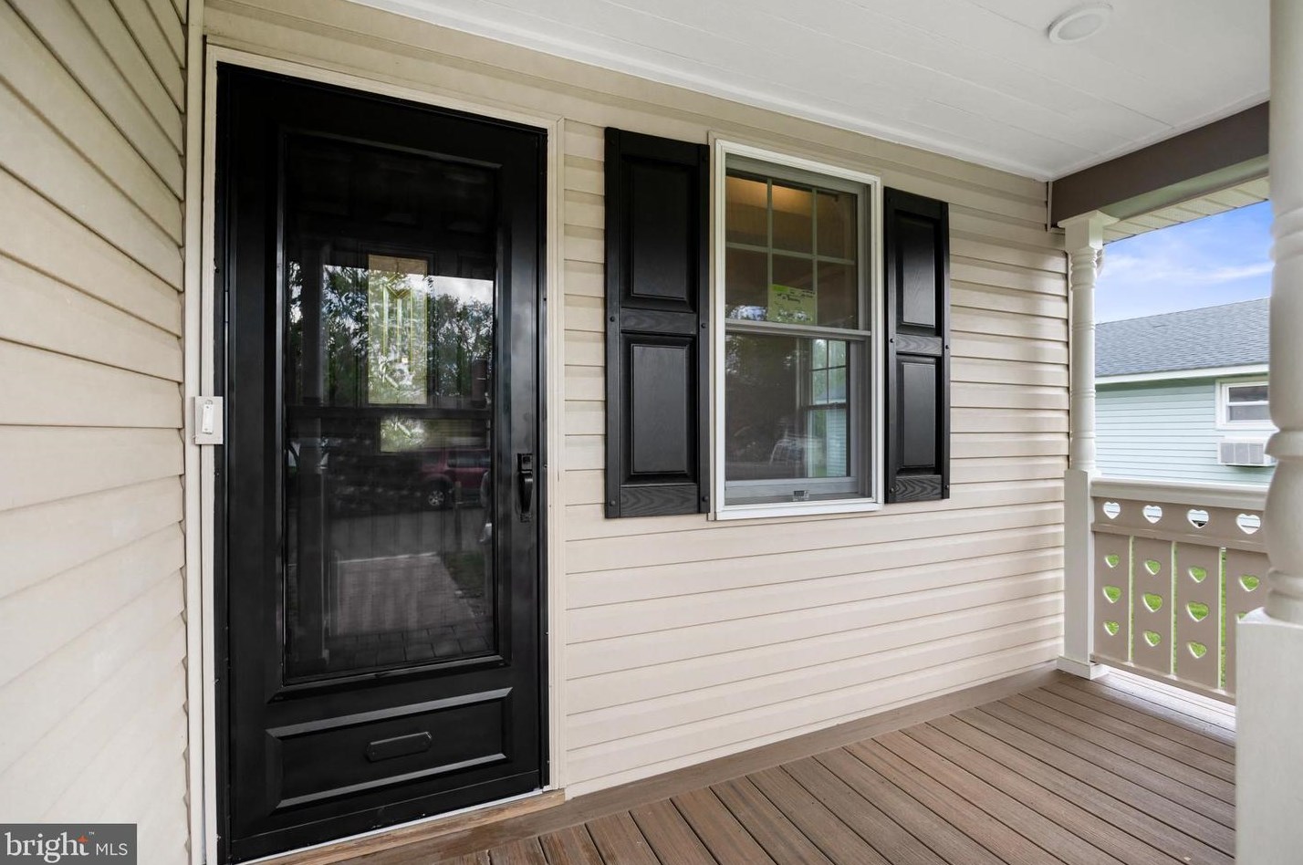 14 Browning Ave, Moorestown NJ  08057-1002 exterior