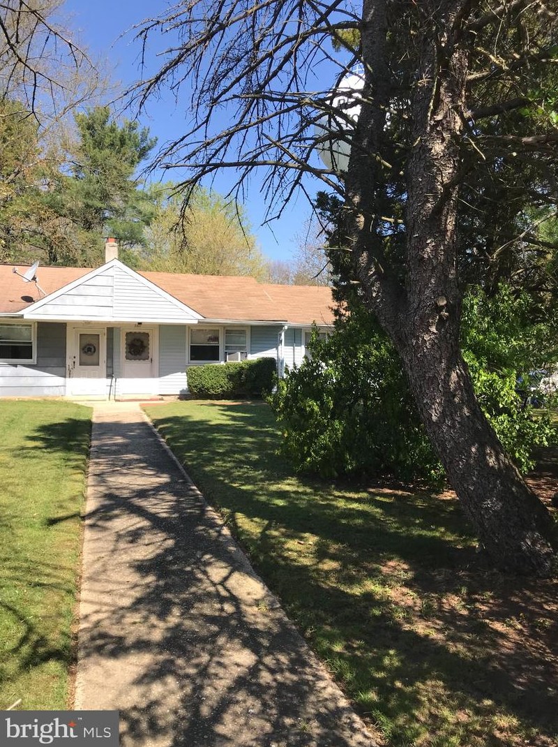244 Anderson Rd, Pemberton, NJ 08068-1529