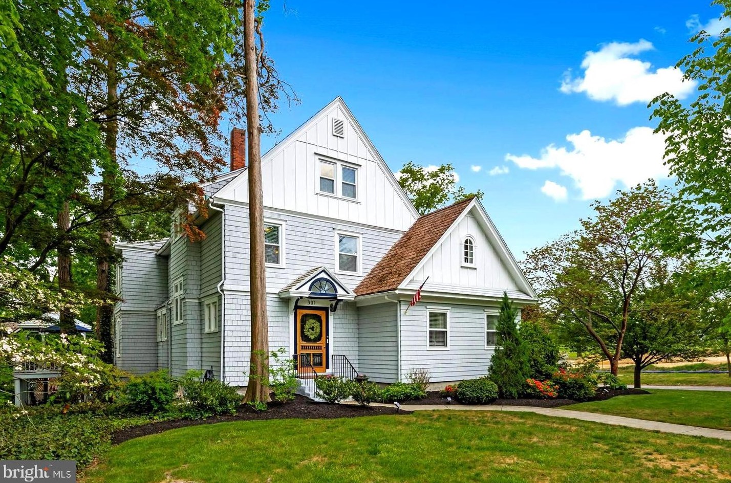 301 Hwy, Riverton, NJ 08077