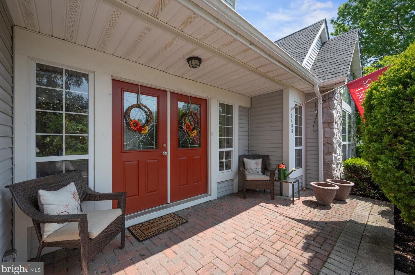 2406 Derby Dr, Riverton, NJ 08077