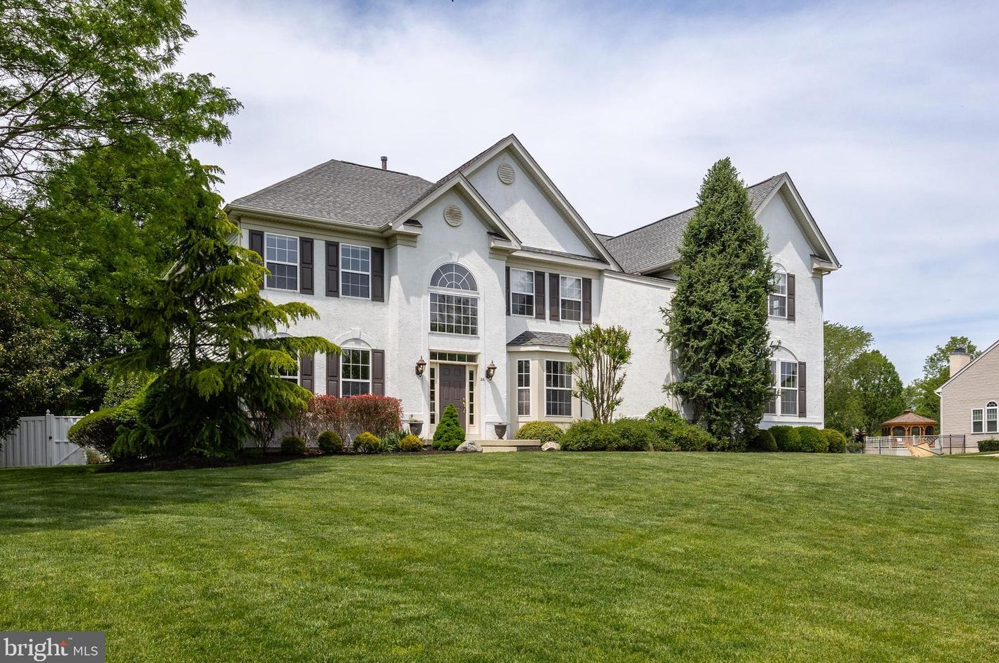 26 Azalea Dr, Lumberton Township, NJ 08048