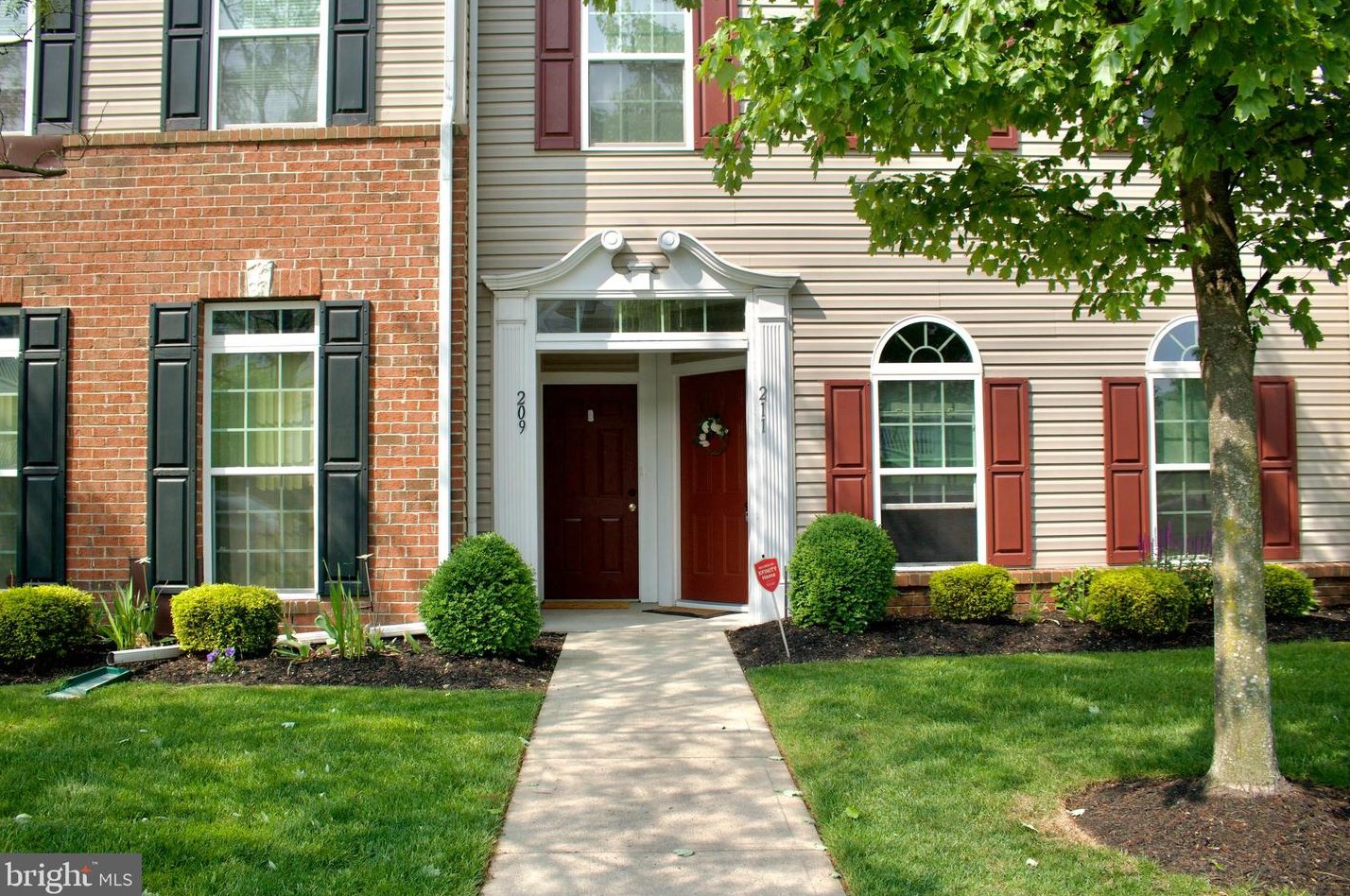 211 Harbour Blvd, Riverton, NJ 08077