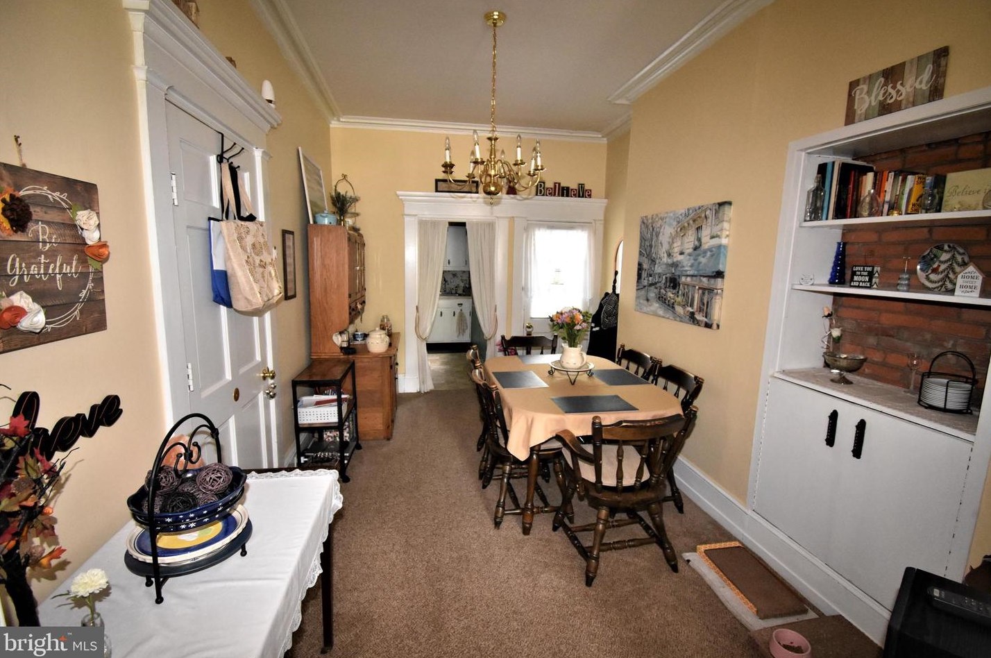 303 Wood St, Burlington NJ  08016-4407 exterior