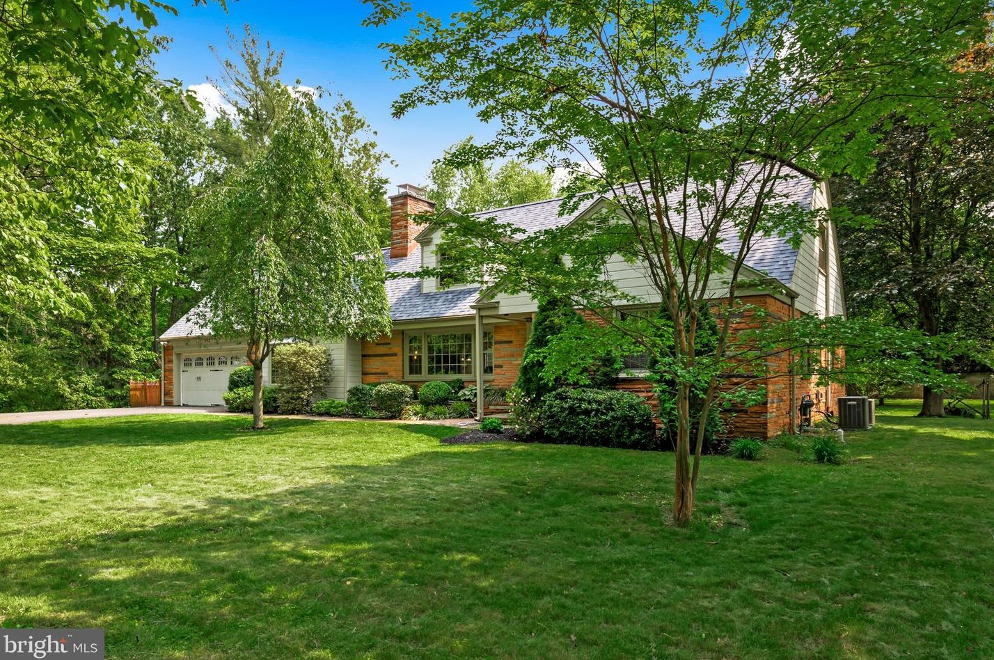 302 Bridgeboro Rd, Moorestown, NJ 08057