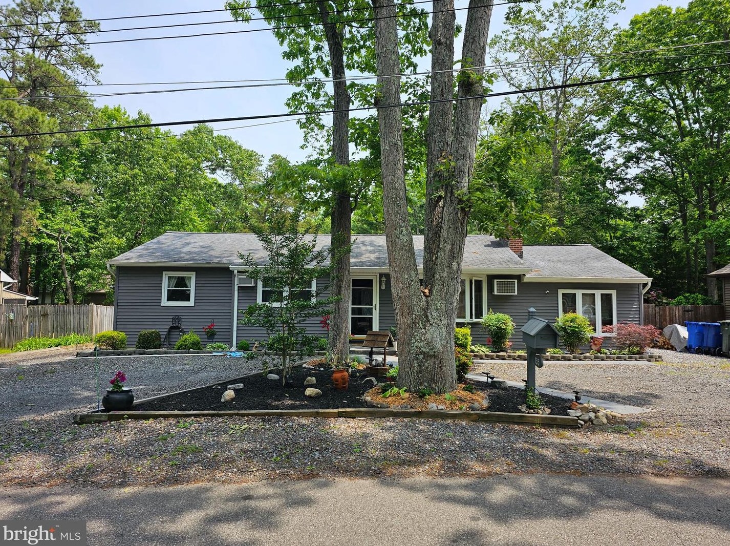 135 Wahwahtaysee Trl, Medford, NJ 08055-1916