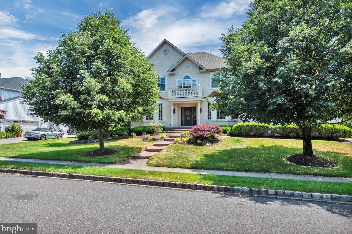 5 Reserve Ct, Mount Laurel, NJ 08054-6954