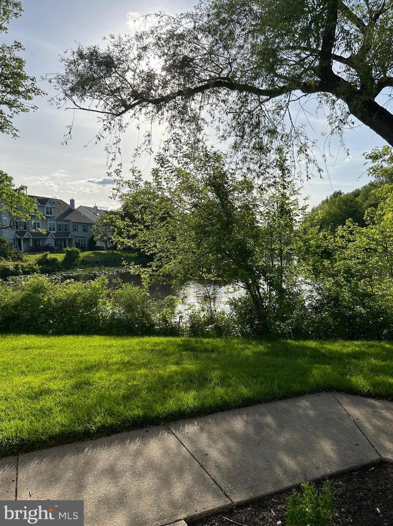 1108 Wharton Rd #1108, Mount Laurel, NJ 08054
