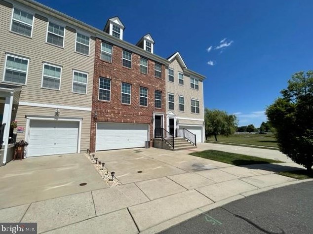 59 Riverwalk Blvd, Burlington, NJ 08016-1066