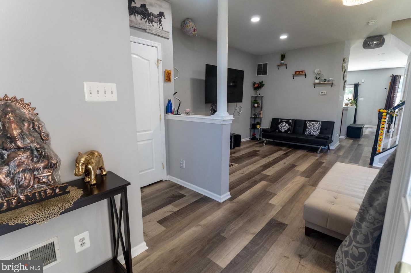 51 Stern Light Dr, Mount Laurel, NJ 08054