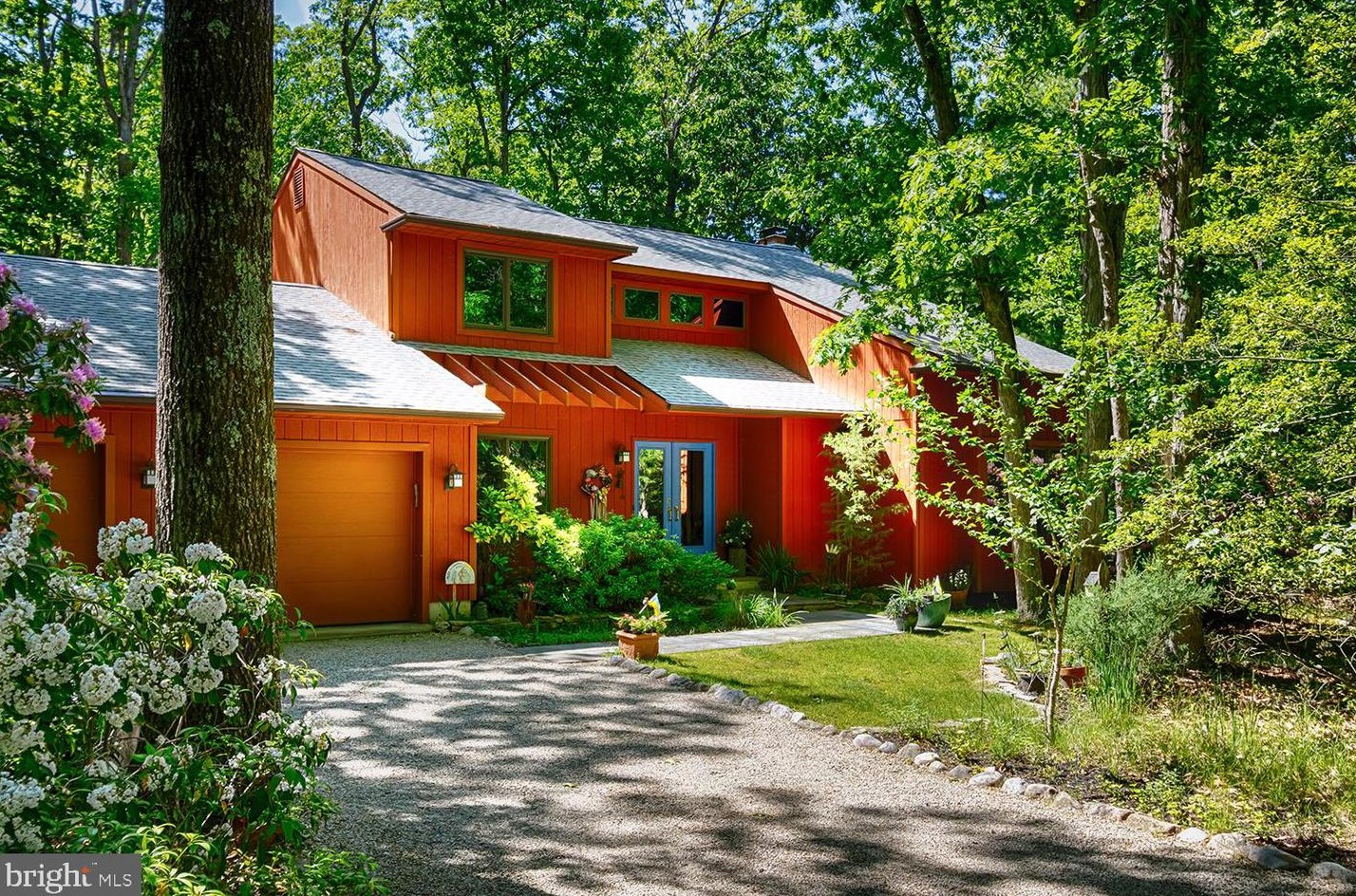 32 Summit Pass, Medford, NJ 08055-9757