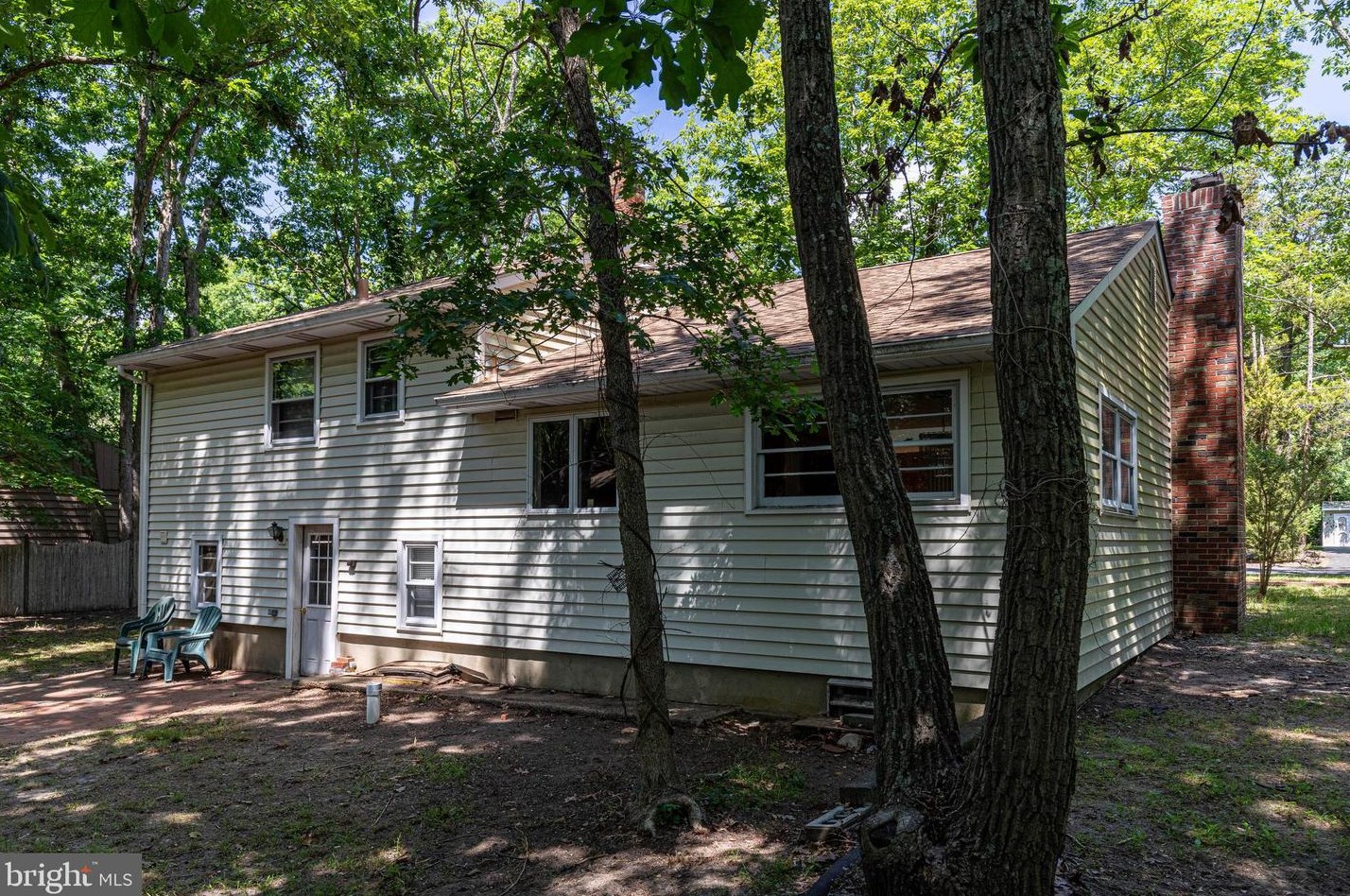 69 Onondago Trl, Medford NJ  08055-1135 exterior