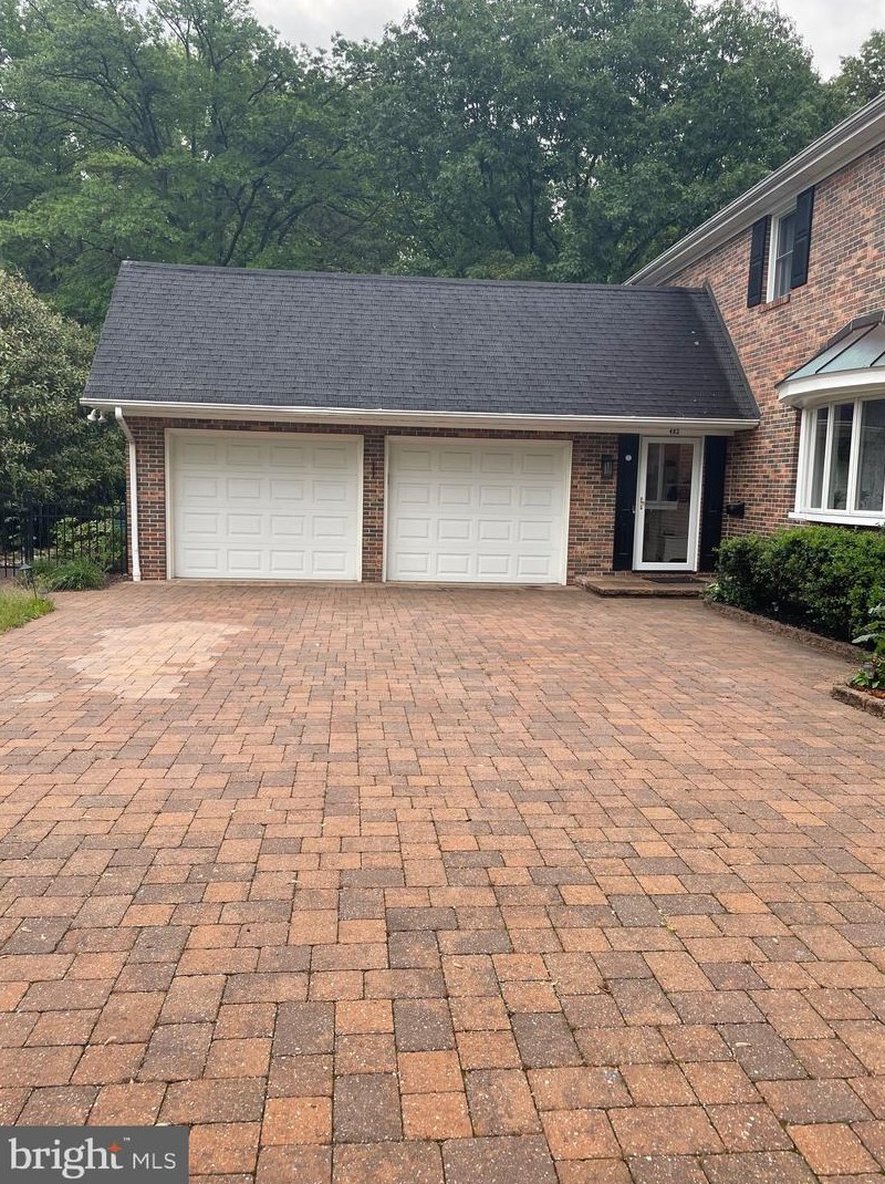 482 Station Rd, Roebling, NJ 08554