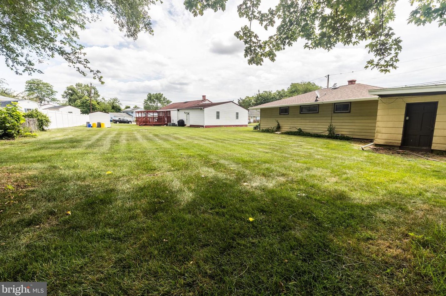 25 Lamont Rd, Burlington NJ exterior